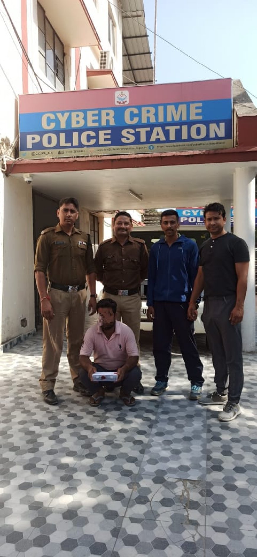 डिजिटल अरेस्ट स्कैम : STF ने 3 करोड़ का भांडाफोड़ कर अभियुक्त को किया गिरफ्तार! समाचार UP/UK