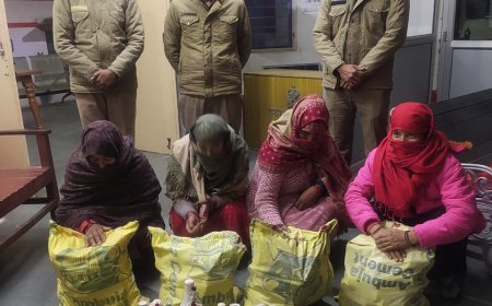 शराब तस्करी में 4 नेपाली महिलाओं को पुलिस ने किया गिरफ्तार! समाचार UP/UK