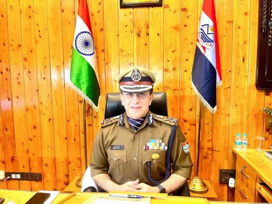 Uttarakhand : IPS अधिकारी दीपम सेठ बने उत्तराखंड के नए DGP ! समाचार UP/UK