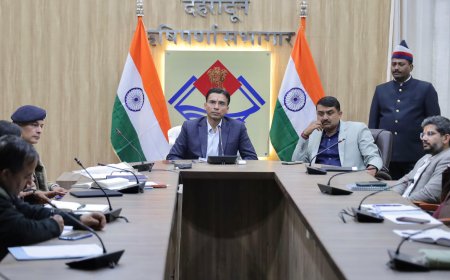 DM ने कहा मसूरी विंटर लाइन कार्निवाल भव्यता से मनाया जाएगा l समाचार UP/UK