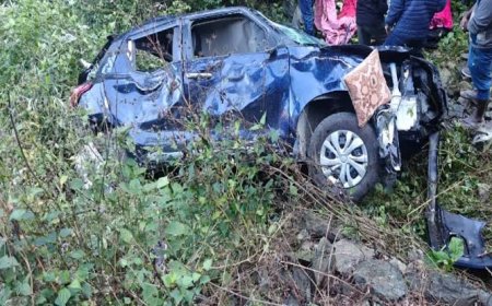 भीषण सड़क हादसा: एक ही परिवार के 3 सदस्यों की दर्दनाक मौत l समाचार UP/UK