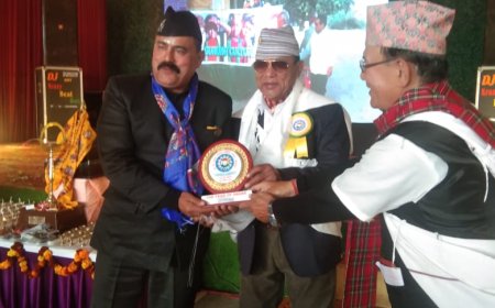 गोर्खाली लोगों ने नव वर्ष  "तमु ल्होसर पर्व धूमधाम से मनाया l समाचार UP/UK