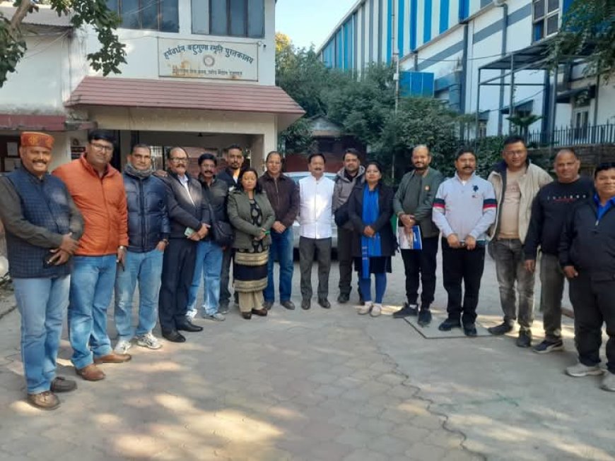 कांग्रेस प्रदेश अध्यक्ष करन माहरा ने पत्रकारों से माफी मांगी l समाचार UP/UK