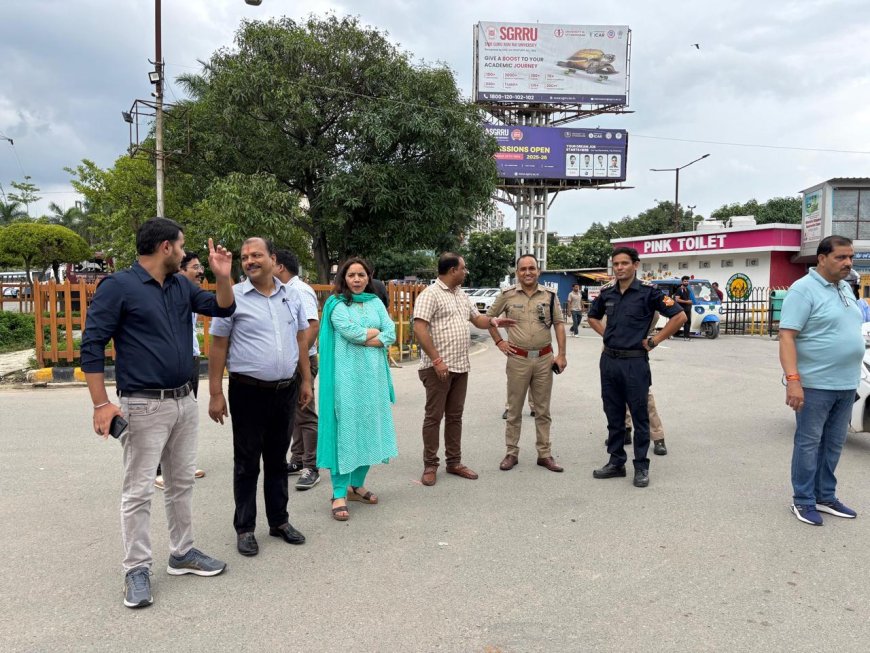 देहरादून ISBT पर जाम और अवैध पार्किंग को लेकर किया निरीक्षण l समाचार UP/UK